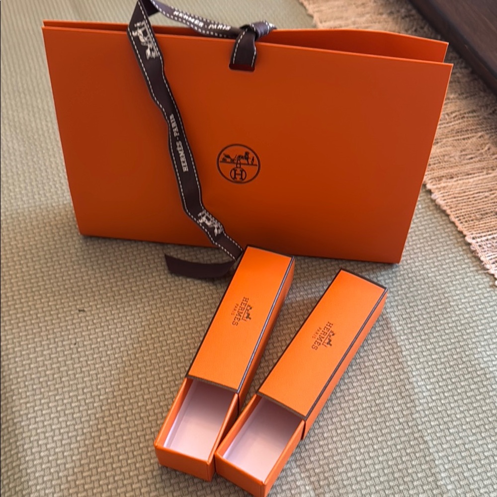 Authentic Hermes Gift Sachel Set with Ribbon
